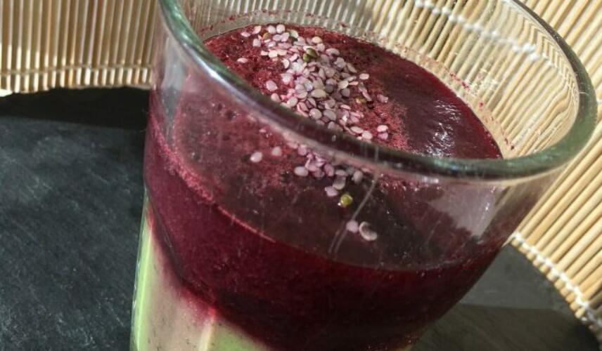 Kaliumreicher Smoothie mit Aronia + Roter Beete